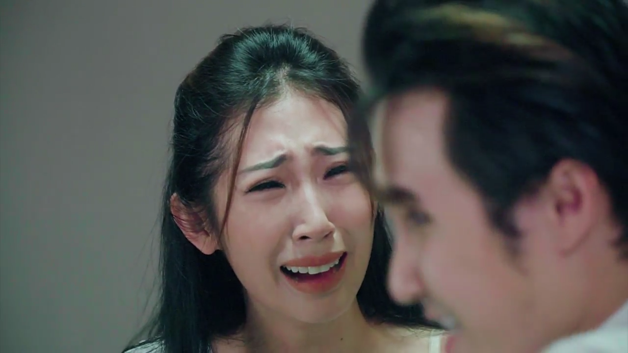 Kẻ vô danh Hồ Ngọc Hà – người hưởng lợi trong cuộc đại chiến lật mặt showbiz